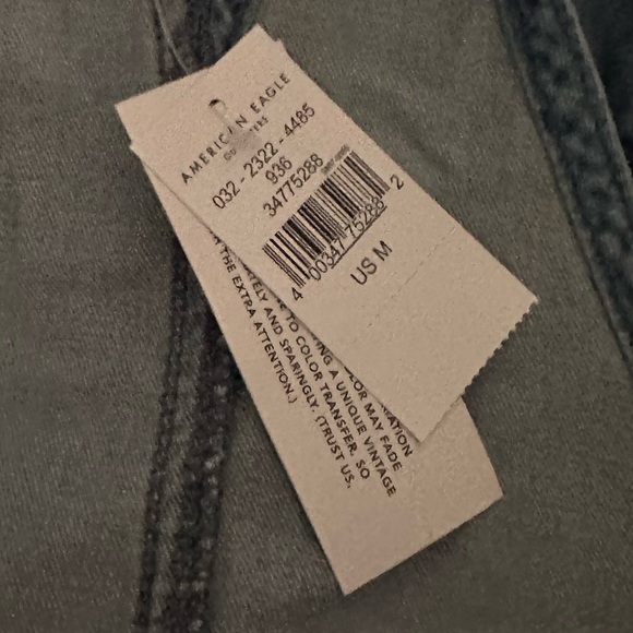 NWT AE lightweight overalls sz M - Picture 3 of 4